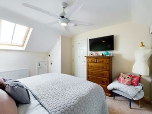 Bedroom- click for photo gallery